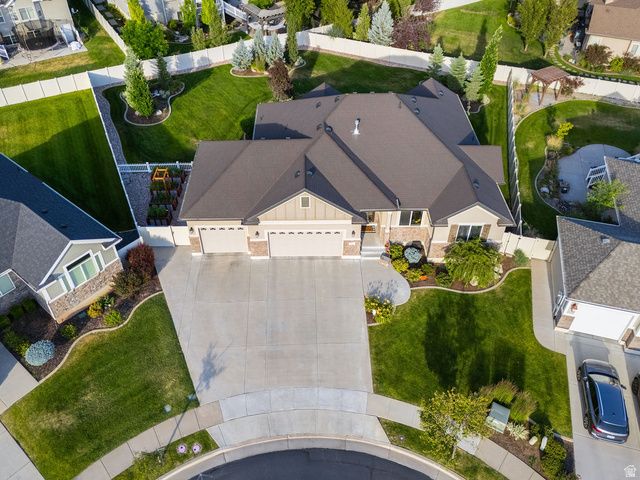 1402 E 5550 S, South Ogden, UT 84403