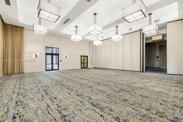 8800 NW 97th Ave 207, Doral, FL 33178