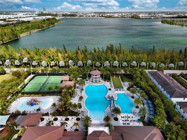 8800 NW 97th Ave 207, Doral, FL 33178