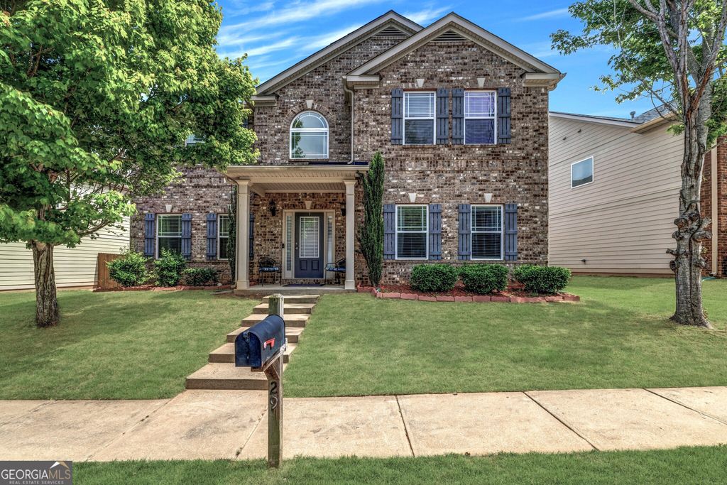 29 Madrid Avenue, Newnan, GA 30263
