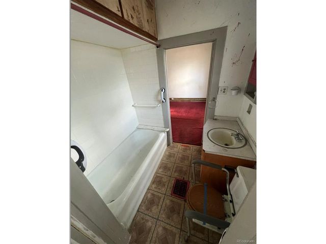 610 Quitman St, Denver, CO 80204