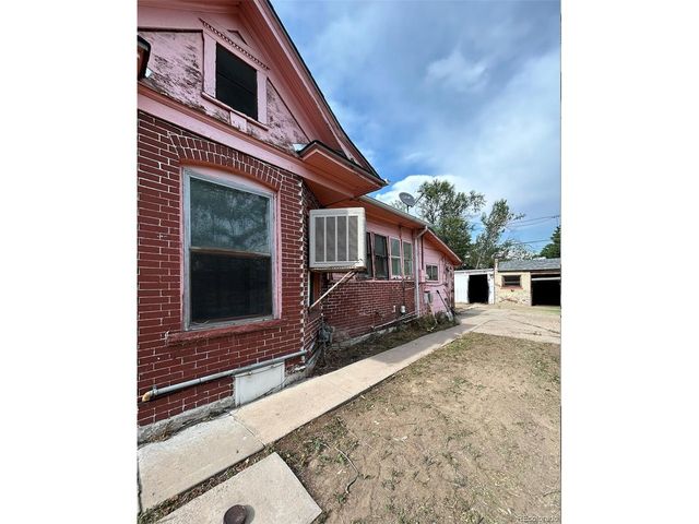 610 Quitman St, Denver, CO 80204
