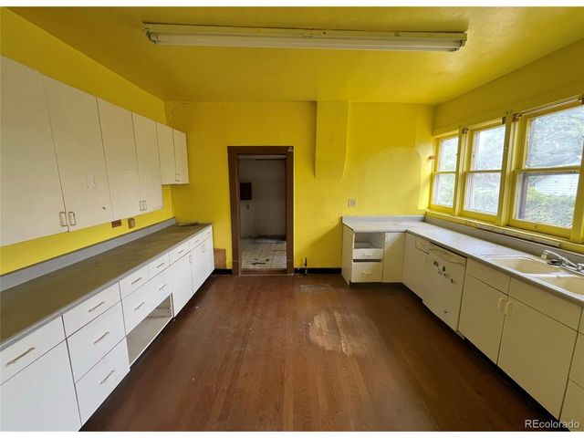 610 Quitman St, Denver, CO 80204