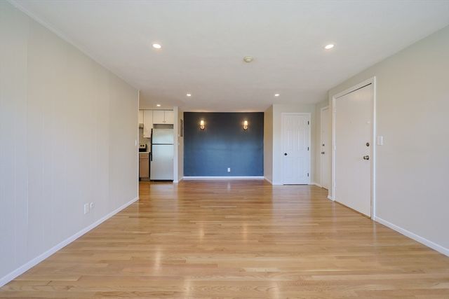 4 Tara Dr 9, Weymouth, MA 02188