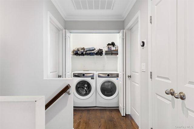 3 Lincoln Avenue, Manorville, NY 11949