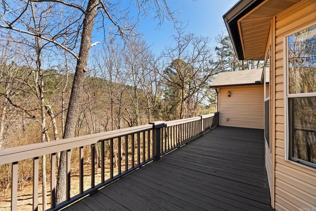 10700 Bainbridge Dr Drive, Little Rock, AR 72212