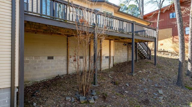 10700 Bainbridge Dr Drive, Little Rock, AR 72212