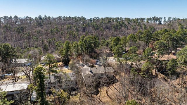 10700 Bainbridge Dr Drive, Little Rock, AR 72212