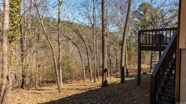 10700 Bainbridge Dr Drive, Little Rock, AR 72212