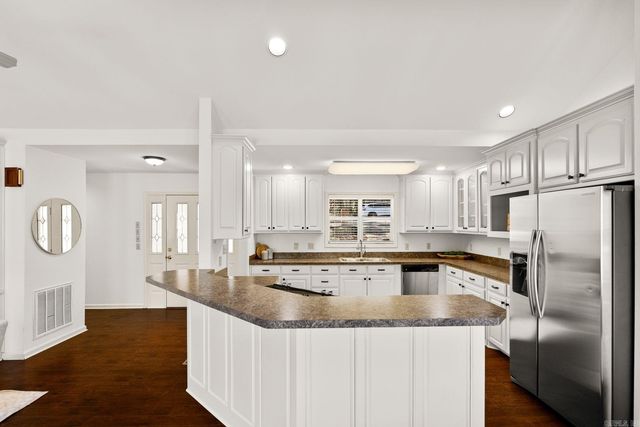 10700 Bainbridge Dr Drive, Little Rock, AR 72212