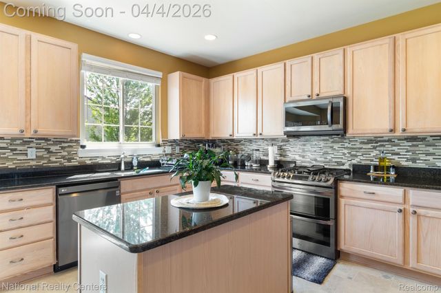 12881 NAUTICA Drive, Van Buren Charter Township, MI 48111