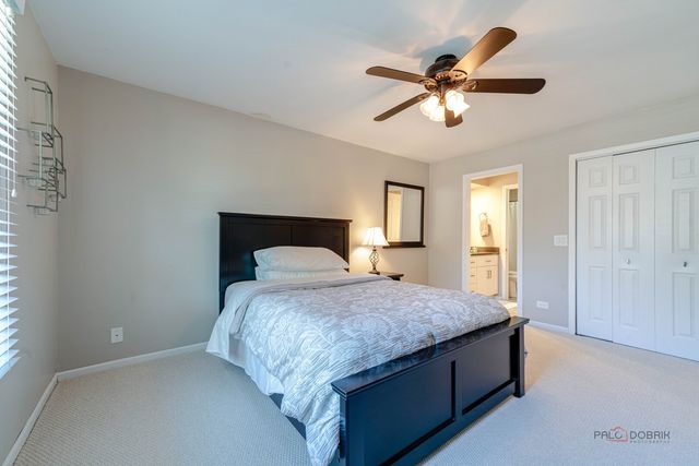 1410 Clairmont Court 217, Vernon Hills, IL 60061