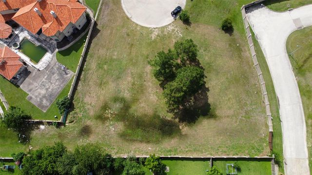 10707 Grand Estates Drive, Houston, TX 77065