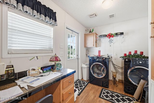 115 VERMONT Avenue, Crescent City, FL 32112