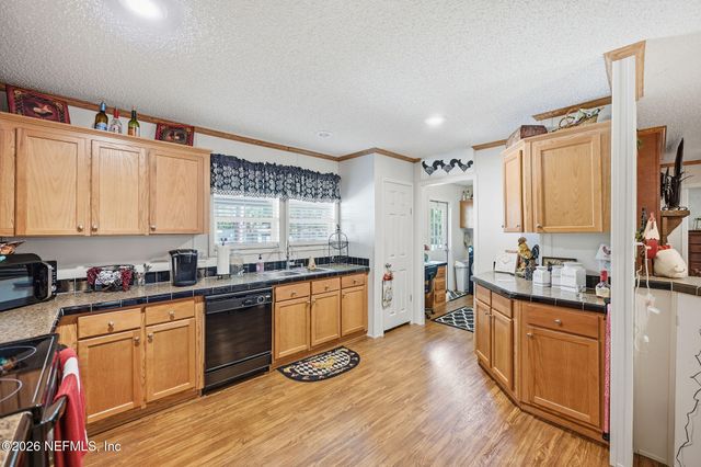 115 VERMONT Avenue, Crescent City, FL 32112