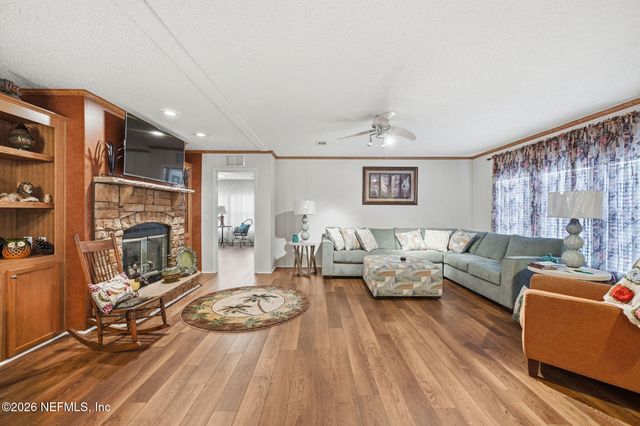115 VERMONT Avenue, Crescent City, FL 32112
