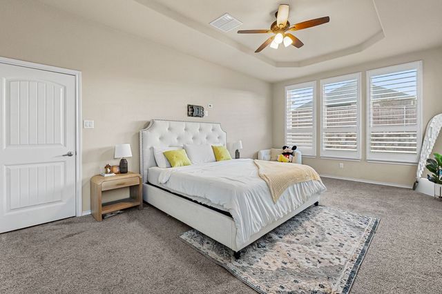 8949 Jewel Flower Drive, Fort Worth, TX 76131