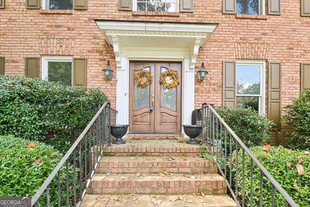 3804 Club Forest Drive, Peachtree Corners, GA 30092