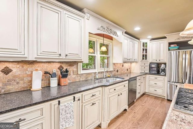 3804 Club Forest Drive, Peachtree Corners, GA 30092