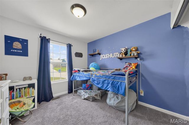 14 Cayden Roger Drive, Winfield, MO 63389