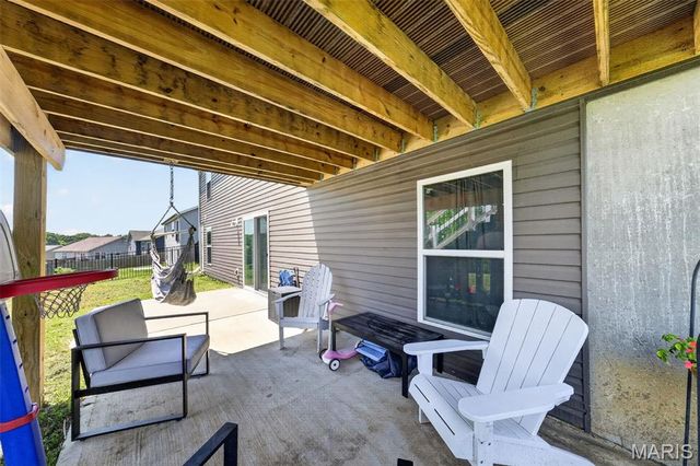 14 Cayden Roger Drive, Winfield, MO 63389