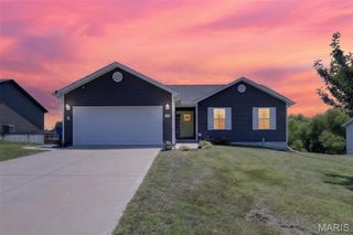 14 Cayden Roger Drive, Winfield, MO 63389