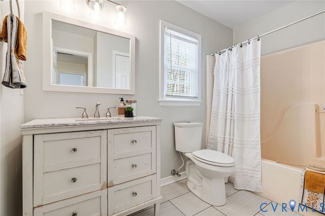 4705 Jacobs Glenn Dr, North Chesterfield, VA 23236