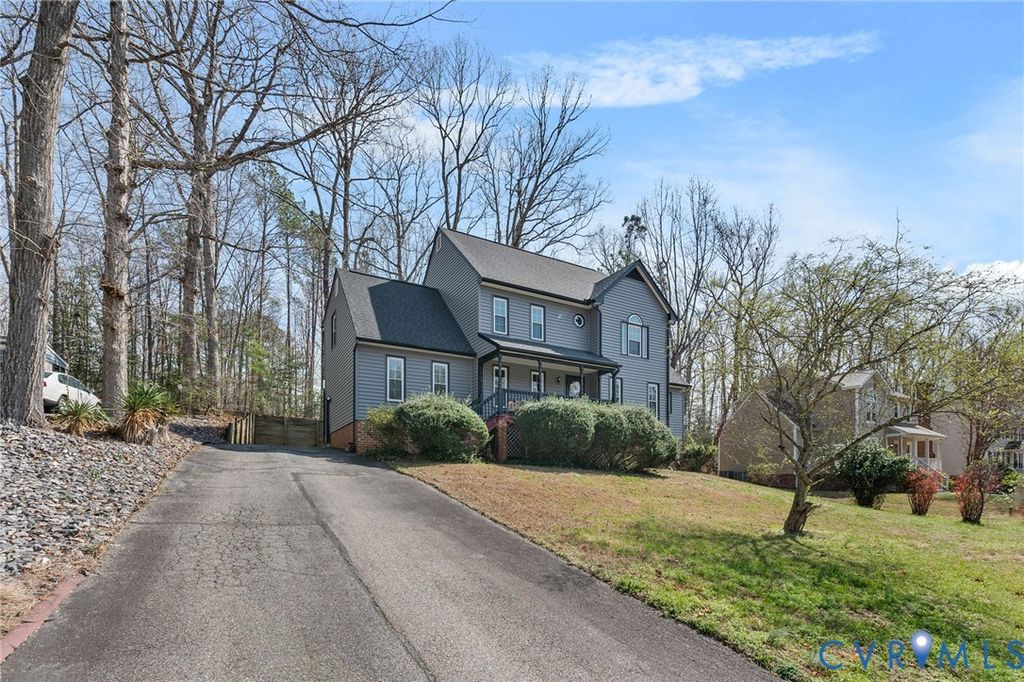 4705 Jacobs Glenn Dr, North Chesterfield, VA 23236