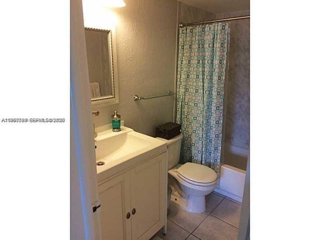 7477 SW 82nd St C309, Miami, FL 33143