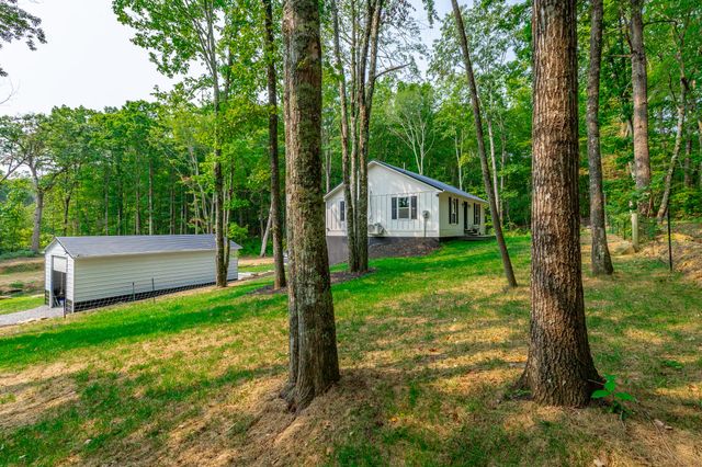 56 Eagle Nest Road, Graysville, TN 37338