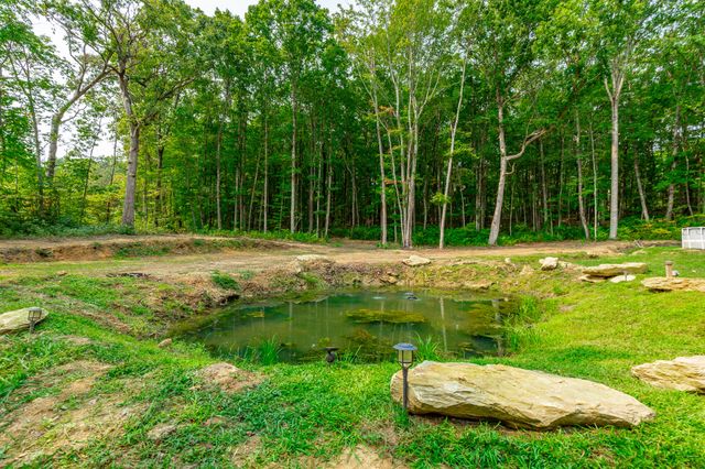 56 Eagle Nest Road, Graysville, TN 37338
