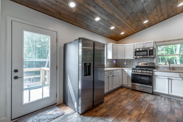 56 Eagle Nest Road, Graysville, TN 37338