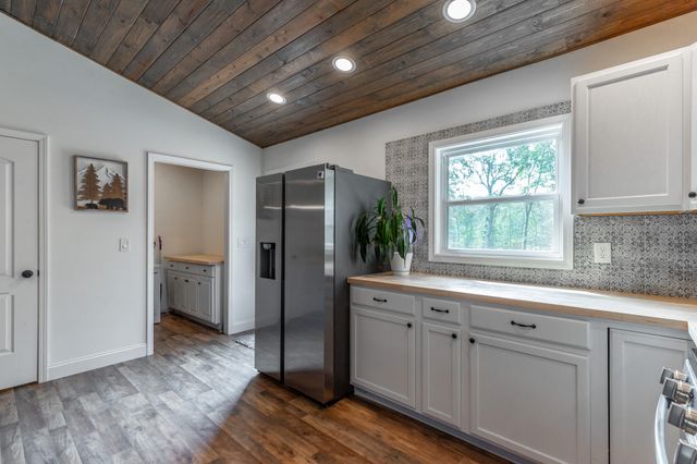56 Eagle Nest Road, Graysville, TN 37338