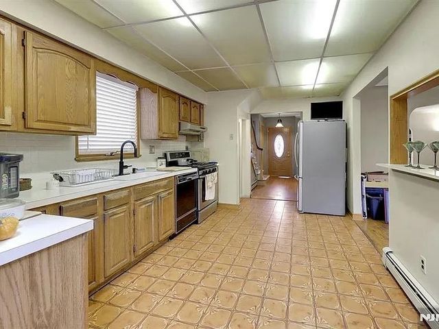 451 WILFRED TERRACE, Cliffside Park, NJ 07010