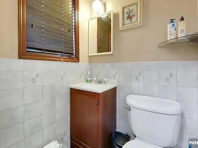 451 WILFRED TERRACE, Cliffside Park, NJ 07010