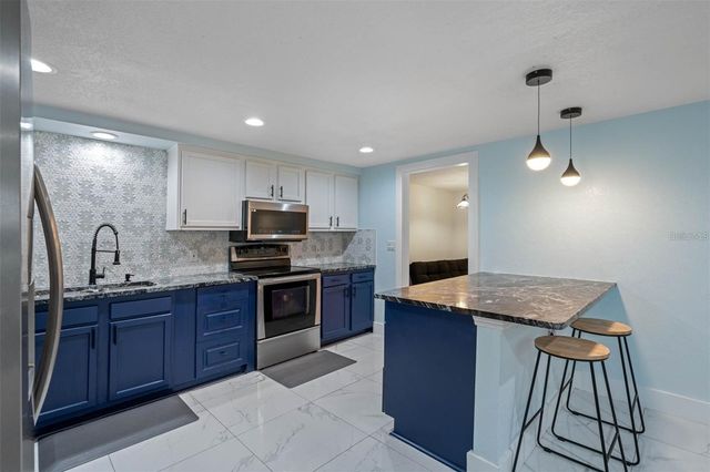 11115 STAFFORD LANE, Riverview, FL 33578