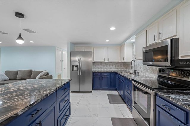 11115 STAFFORD LANE, Riverview, FL 33578