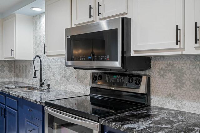 11115 STAFFORD LANE, Riverview, FL 33578