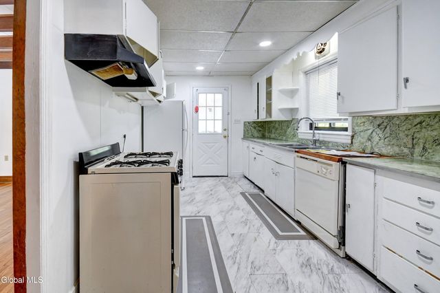 120 Guy Park Avenue, Amsterdam, NY 12010