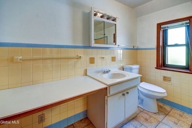 120 Guy Park Avenue, Amsterdam, NY 12010