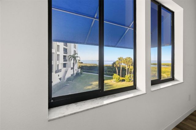 1920 HARBOURSIDE DRIVE 1003, Longboat Key, FL 34228