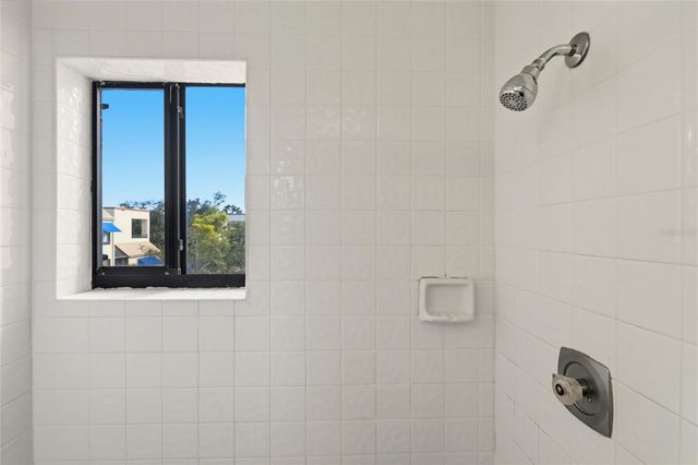 1920 HARBOURSIDE DRIVE 1003, Longboat Key, FL 34228