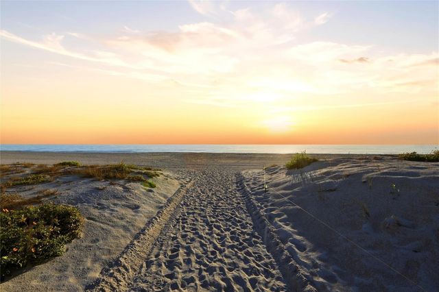 1920 HARBOURSIDE DRIVE 1003, Longboat Key, FL 34228