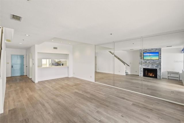 1920 HARBOURSIDE DRIVE 1003, Longboat Key, FL 34228