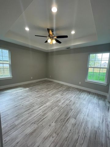 1315 W Gandy Street, Denison, TX 75020