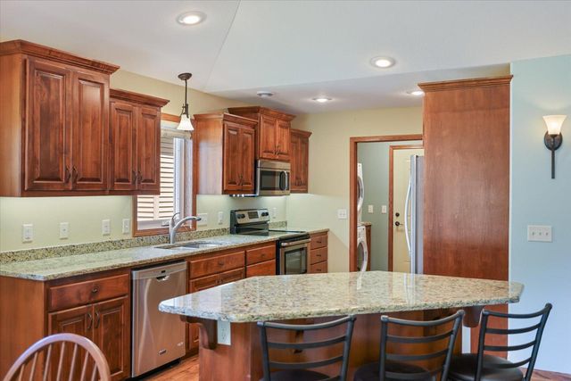 40 Waterford Lane, Waite Park, MN 56387
