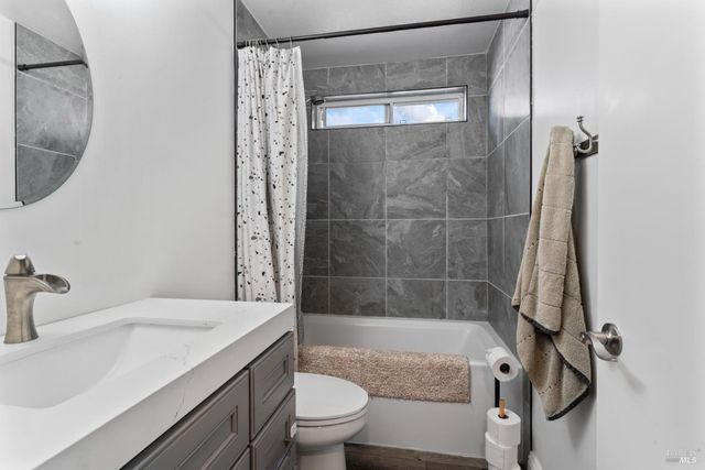 612 Fulmar Dr, Suisun City, CA 94585