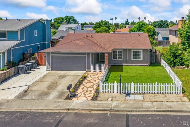 612 Fulmar Dr, Suisun City, CA 94585
