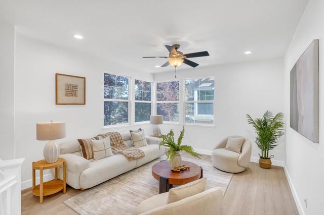 36083 Soapberry 12, Fremont, CA 94536