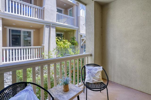 36083 Soapberry 12, Fremont, CA 94536